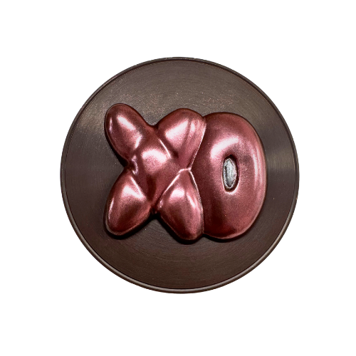 Hug & Kiss Medallion
